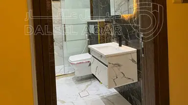شقة في العقبة التاسعة اهالي شارع الوسط الصايدين - 49,000 دأ - صورة NaN